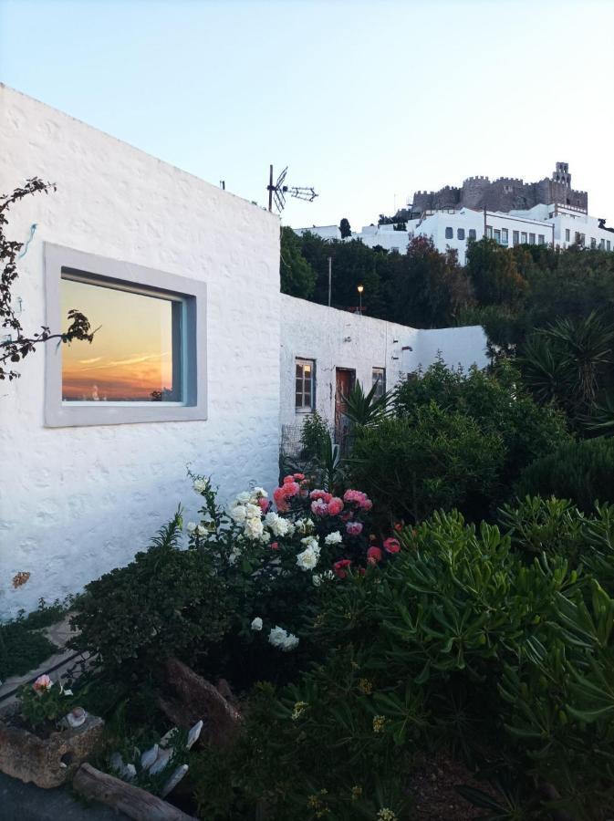 Patmos Chora traditional villa Genadio Exterior foto