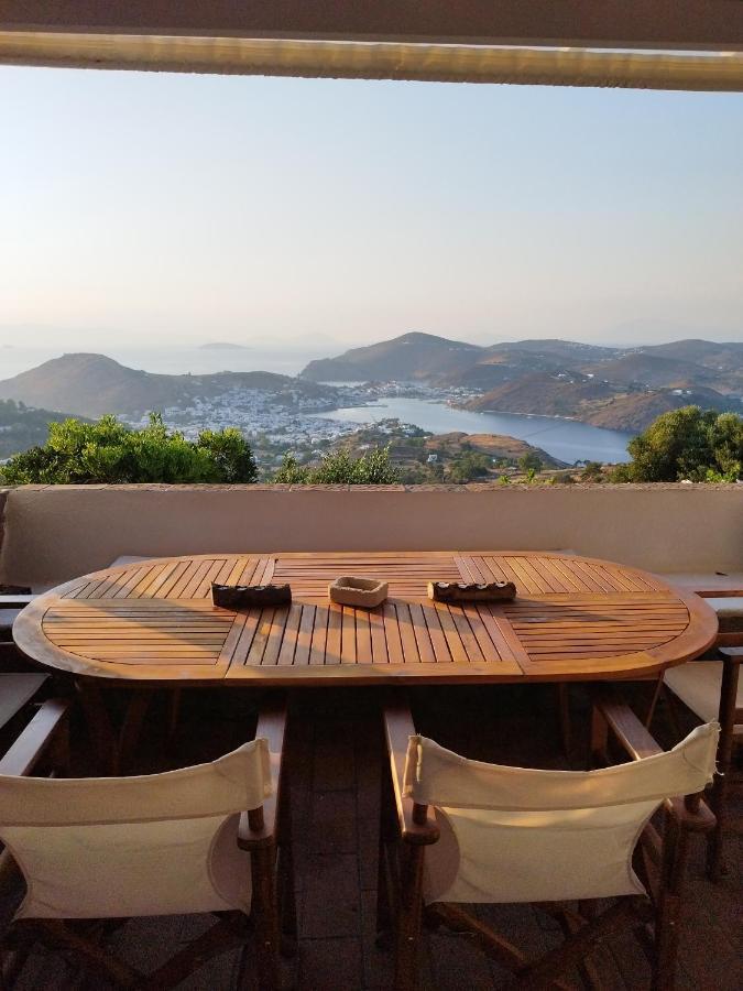 Patmos Chora traditional villa Genadio Exterior foto