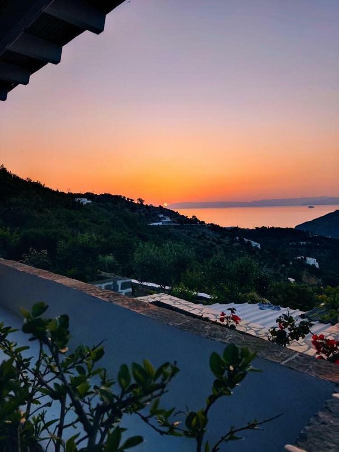 Patmos Chora traditional villa Genadio Exterior foto