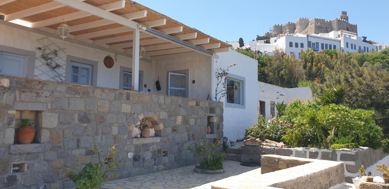 Patmos Chora traditional villa Genadio Exterior foto