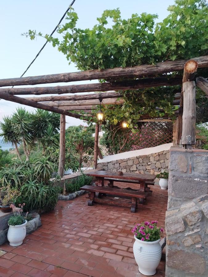 Patmos Chora traditional villa Genadio Exterior foto
