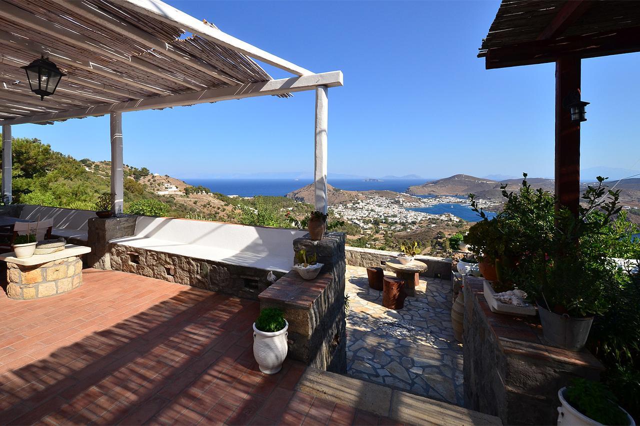 Patmos Chora traditional villa Genadio Exterior foto