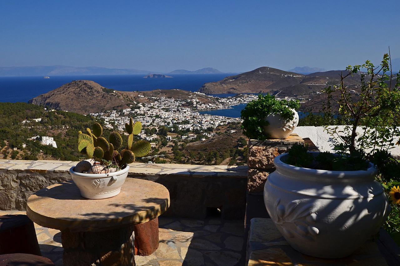 Patmos Chora traditional villa Genadio Exterior foto